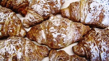 Croissant Marzipan