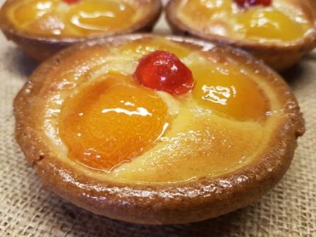 Apricot 4″